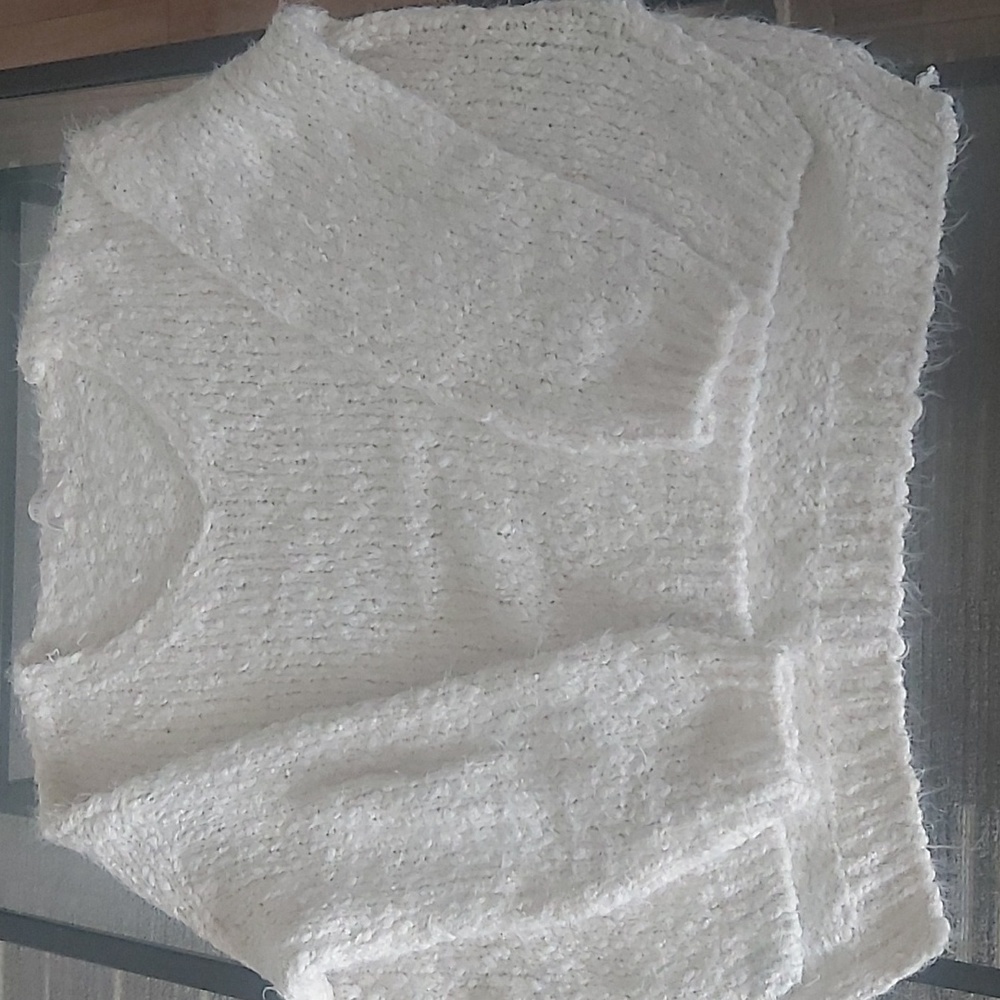 29/28 Sweater in size S
